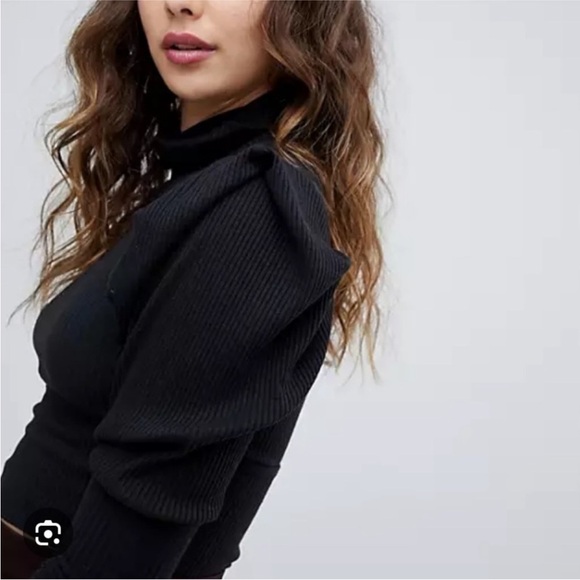 FREE PEOPLE Black Ribbed Puff Shoulder Mock Neck Sweater - Size Small - Picture 8 of 16